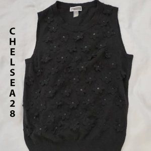 Chelsea28 Women's black Floral Embroidered Top (XS)
